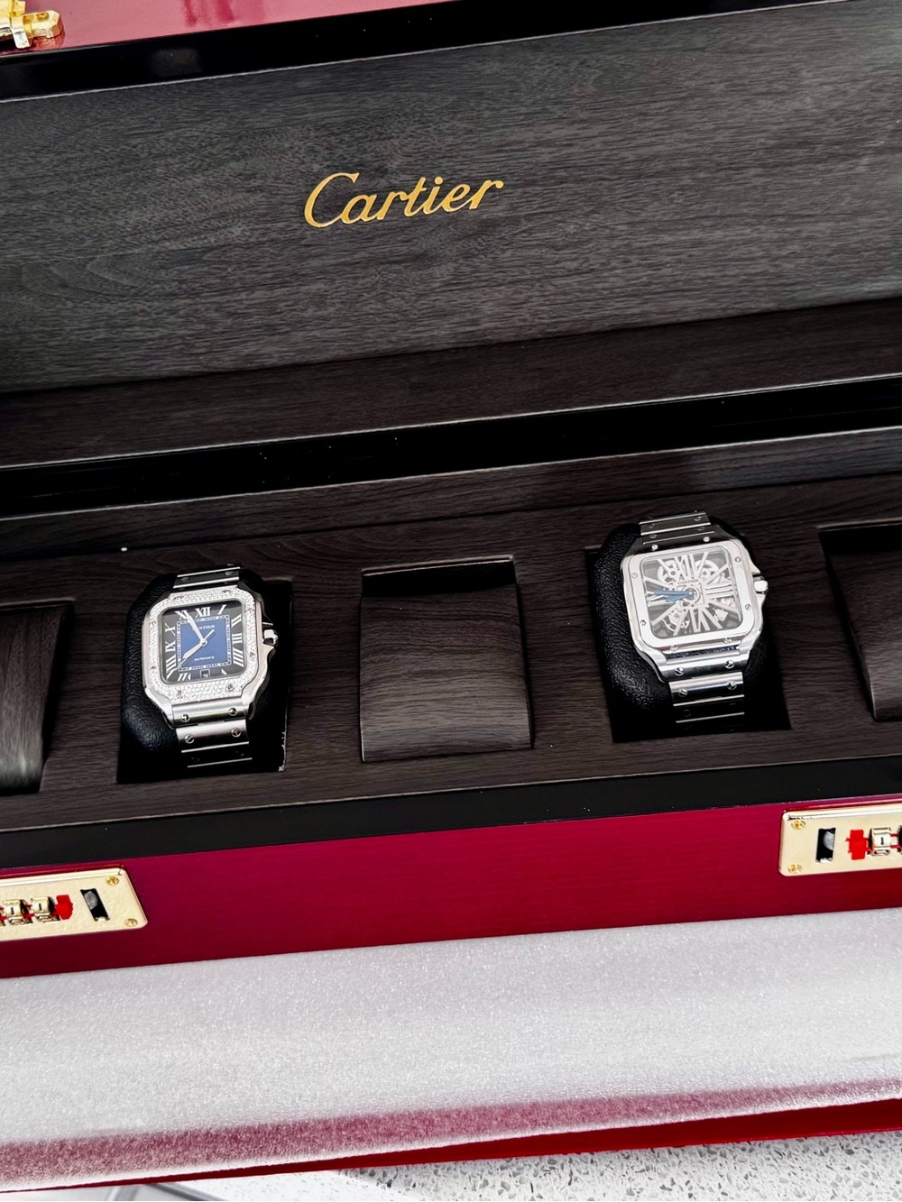 Cartier Red and Black Leather Five-Watch Travel Case with Gold Hardware - Picture 2 of 8